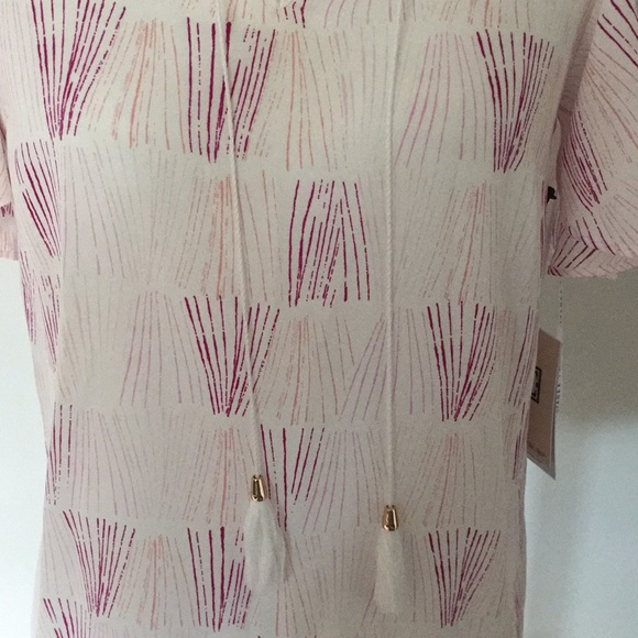 Ivanka Trump Short Sleeve Blouse NWT - Picture 7 of 7